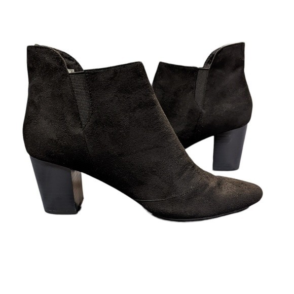 Rockport Shoes - Rockport Black Micro Suede Ankle Boots Size 7 Block Heel Side Zip Closure Gail
